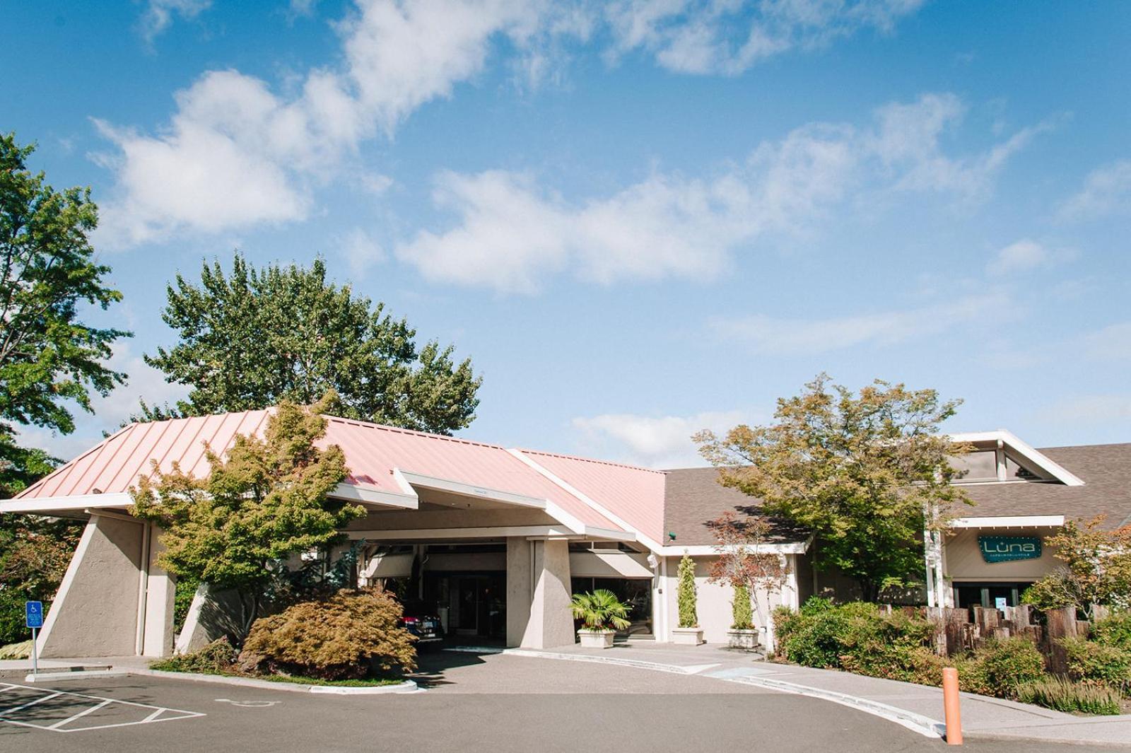 Ashland Hills Hotel&Suites Exterior foto